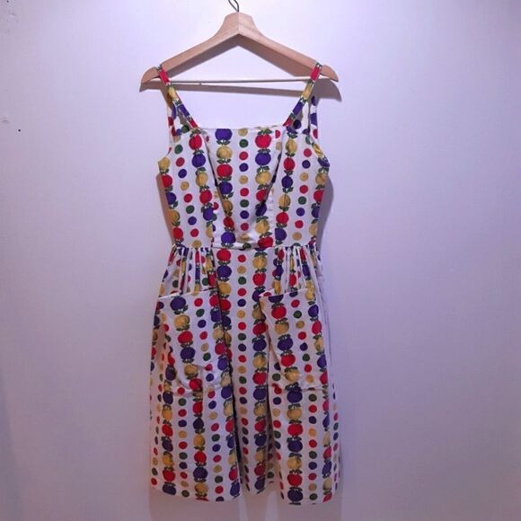 š£HOSTāPICKš£āOOAKĀ BelgianāVintageāFruityāApronāDress - Picture 7 of 15